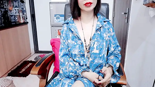 Miu-Le online show from March 2026 06:41:02 AM