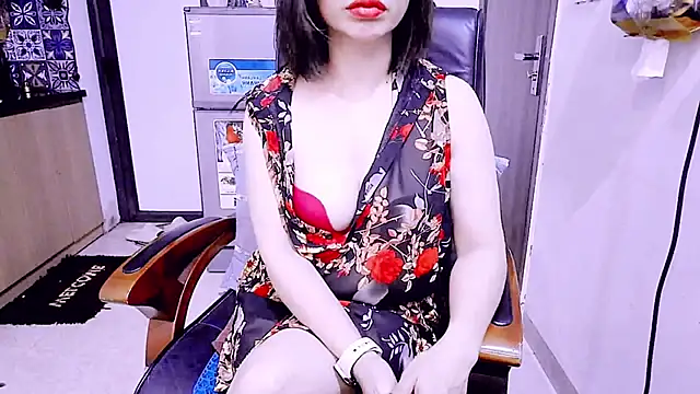 Miu-Le online show from April 2026 01:34:02 PM