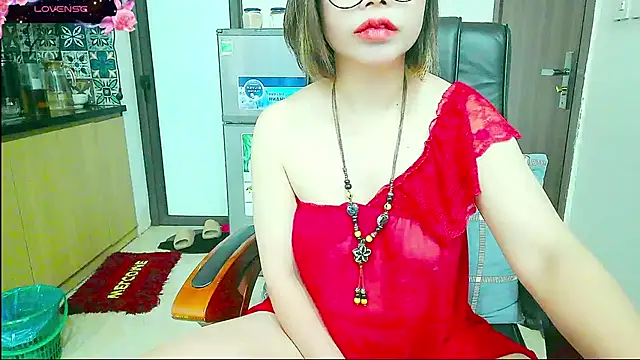 Miu-Le online show from September 2025 06:47:01 AM