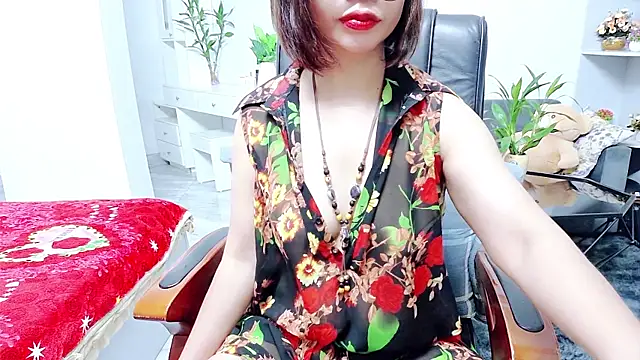 Snapshot of Miu-Le chatting on May 2026 08:58:02 PM Miu-Le online show from May 2026 08:58:02 PM