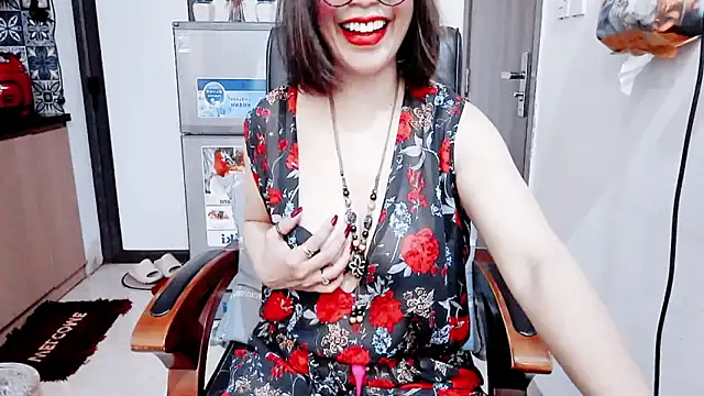 Miu-Le online show from March 2026 07:06:02 AM