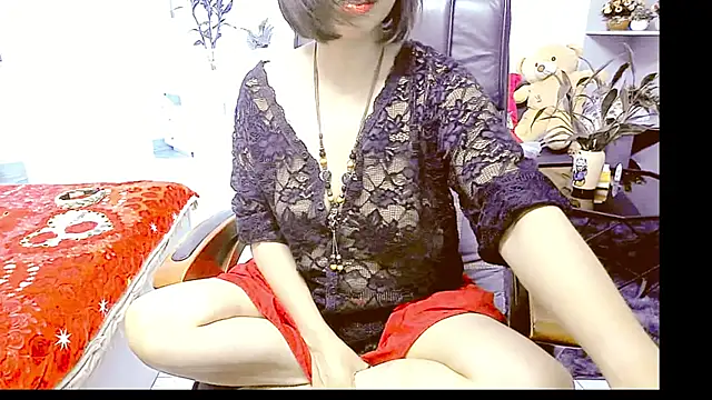 Snapshot of Miu-Le chatting on May 2026 08:38:01 AM Miu-Le online show from May 2026 08:38:01 AM