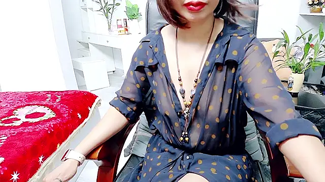 Snapshot of Miu-Le chatting on May 2026 06:35:02 AM Miu-Le online show from May 2026 06:35:02 AM