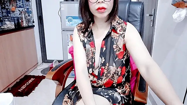 Miu-Le online show from March 2026 07:45:02 AM