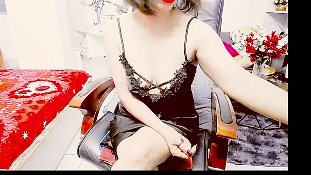 Snapshot of Miu-Le chatting on May 2026 07:40:02 AM Miu-Le online show from May 2026 07:40:02 AM