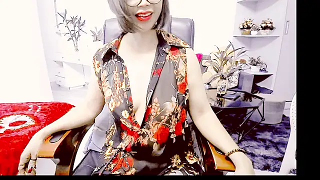 Snapshot of Miu-Le chatting on May 2026 09:35:01 AM Miu-Le online show from May 2026 09:35:01 AM