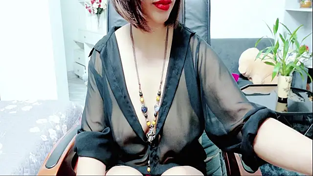 Miu-Le online show from July 2026 07:25:01 PM