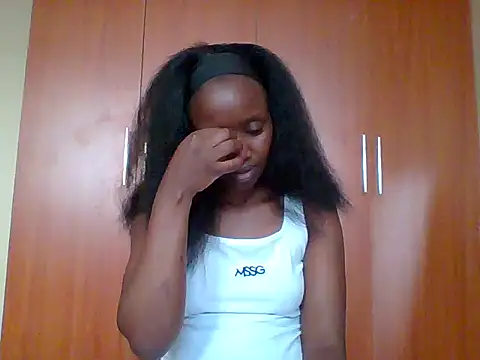 Snapshot of sexy_darleen23 chatting on October 2025 10:05:02 AM sexy darleen23 online show from October 2025 10:05:02 AM