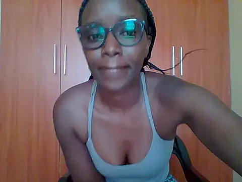 Snapshot of sexy_darleen23 chatting on February 2026 12:13:02 PM sexy darleen23 online show from February 2026 12:13:02 PM