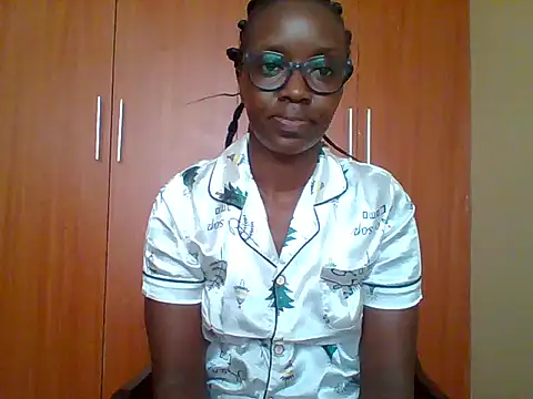 Snapshot of sexy_darleen23 chatting on February 2026 05:54:01 AM sexy darleen23 online show from February 2026 05:54:01 AM