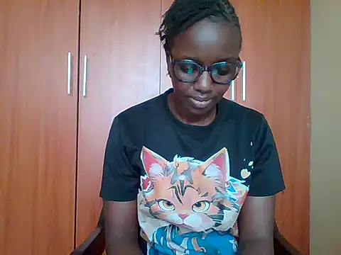 Snapshot of sexy_darleen23 chatting on March 2026 08:32:02 AM sexy darleen23 online show from March 2026 08:32:02 AM