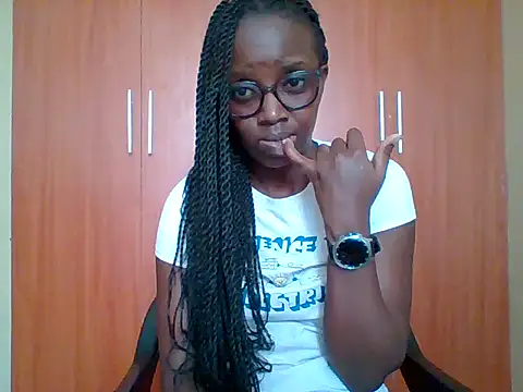 sexy darleen23 online show from May 2026 12:35:02 PM