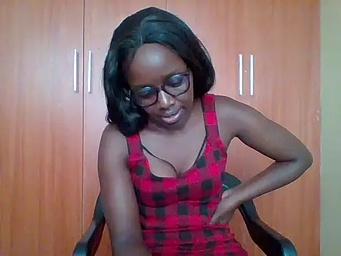 Snapshot of sexy_darleen23 chatting on February 2026 01:33:02 PM sexy darleen23 online show from February 2026 01:33:02 PM