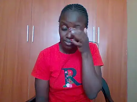 Snapshot of sexy_darleen23 chatting on February 2026 01:11:01 PM sexy darleen23 online show from February 2026 01:11:01 PM