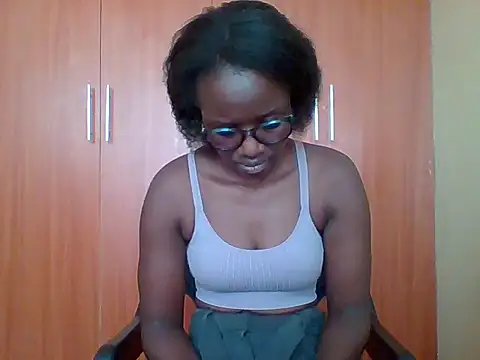 Snapshot of sexy_darleen23 chatting on February 2026 06:24:01 AM sexy darleen23 online show from February 2026 06:24:01 AM