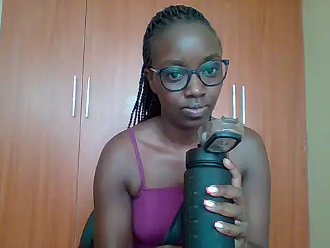 sexy darleen23 online show from April 2026 09:05:02 AM