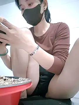 Xaoxang online show from October 2025 12:50:01 PM