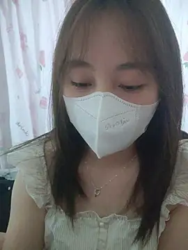 Kajisu 26 online show from April 2026 01:47:01 PM