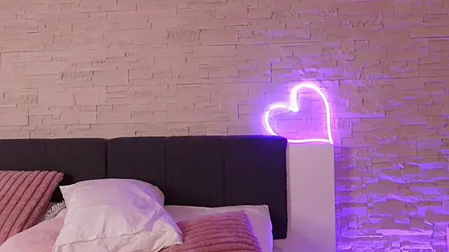 ClaraHazel online show from March 2026 04:24:02 AM