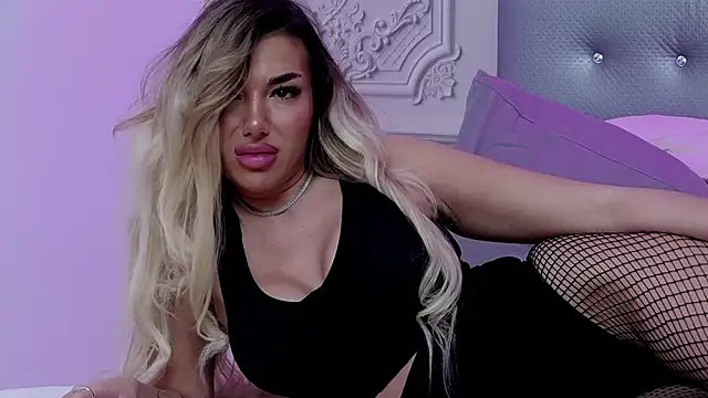 ClaraHazel online show from March 2025 04:40:02 PM