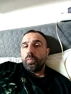 ivat80 online show from May 2026 04:49:02 AM