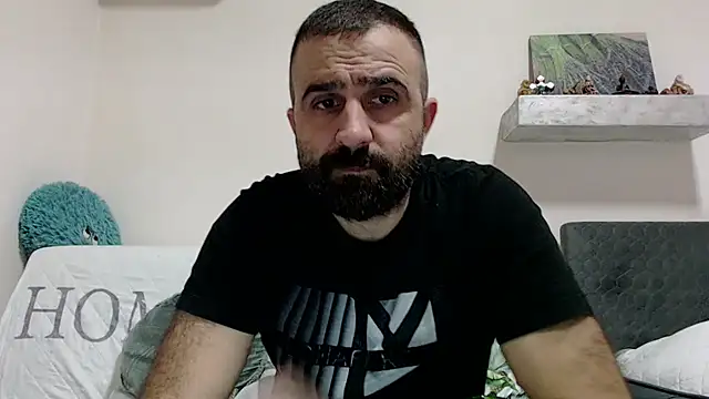 Snapshot of ivat80 chatting on December 2024 04:19:02 PM ivat80 online show from December 2024 04:19:02 PM