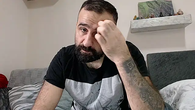 Snapshot of ivat80 chatting on December 2024 07:15:02 AM ivat80 online show from December 2024 07:15:02 AM