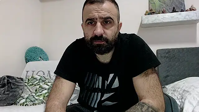 Snapshot of ivat80 chatting on December 2024 07:03:01 AM ivat80 online show from December 2024 07:03:01 AM