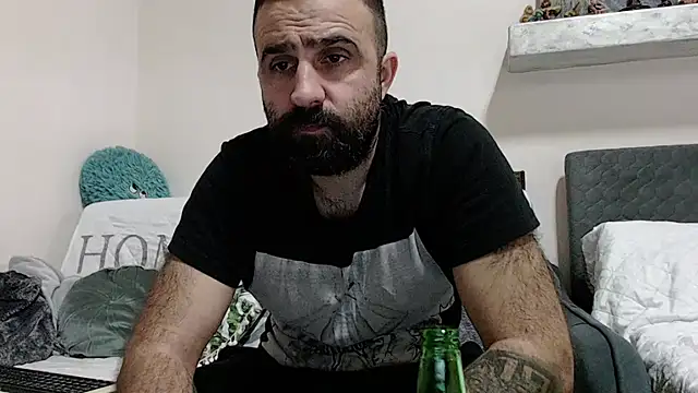 Snapshot of ivat80 chatting on December 2024 06:26:02 PM ivat80 online show from December 2024 06:26:02 PM