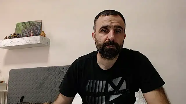 Snapshot of ivat80 chatting on February 2025 01:21:02 PM ivat80 online show from February 2025 01:21:02 PM