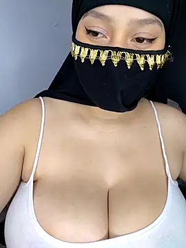 shirazz najmm online show from October 2025 04:29:02 PM