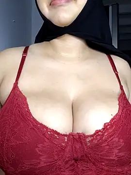 shirazz najmm online show from October 2025 02:07:01 PM