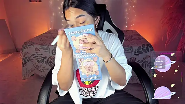 Riana Kean online show from January 2026 02:07:01 AM