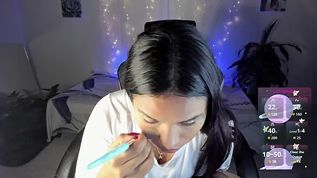 Riana Kean online show from October 2025 01:03:02 AM