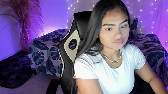 Riana Kean online show from March 2026 10:50:01 AM