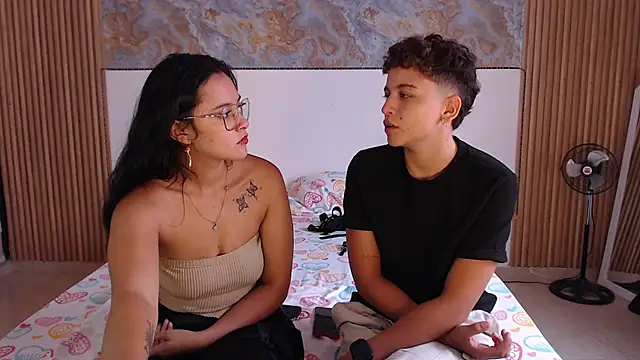 01antoniafranco online show from October 2025 01:55:01 PM