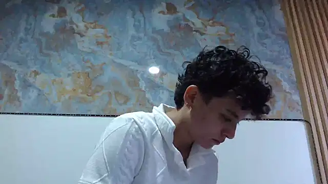 01antoniafranco online show from October 2025 12:28:02 PM