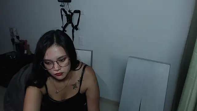 01antoniafranco online show from March 2025 11:24:02 PM