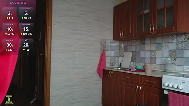 RinaBlondie online show from November 2025 07:01:01 AM