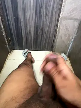 Snapshot of Cum_on_your_tityyy chatting on October 2025 11:22:02 AM Cum on your tityyy online show from October 2025 11:22:02 AM