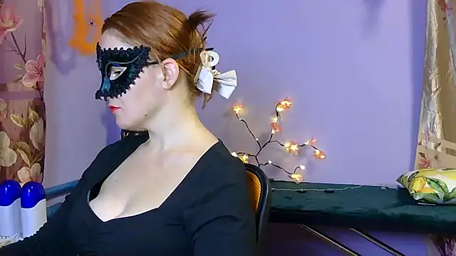  Kitti  online show from October 2025 05:20:02 PM