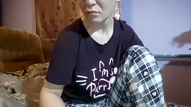  Kitti  online show from December 2025 06:36:01 AM