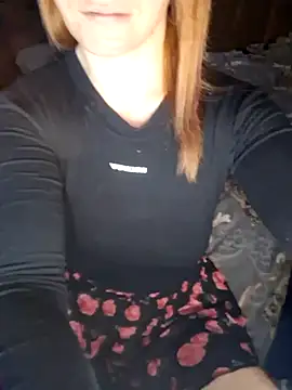  Kitti  online show from October 2025 04:53:01 PM