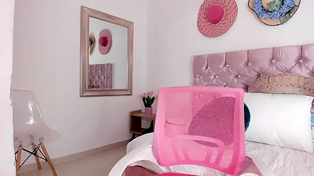 Darsha Hara online show from November 2025 10:51:03 AM