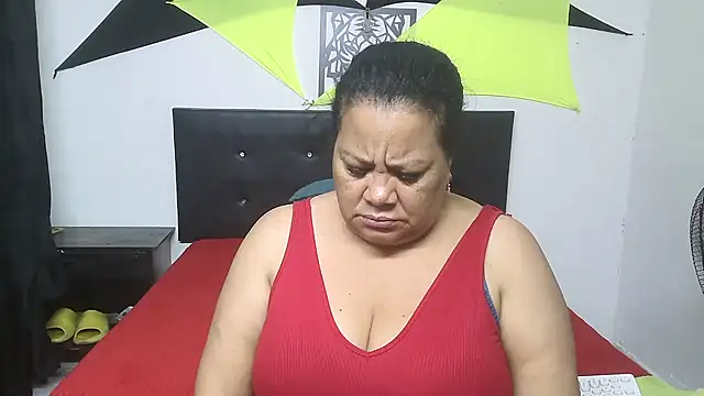 Shanttal0272 online show from February 2026 12:57:01 PM