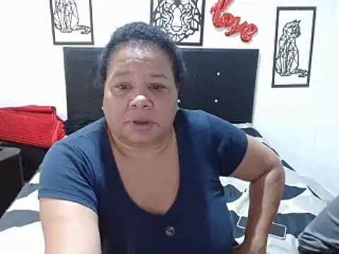 Snapshot of Shanttal0272 chatting on October 2025 03:12:01 PM Shanttal0272 online show from October 2025 03:12:01 PM