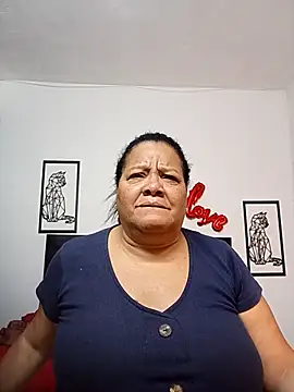 Snapshot of Shanttal0272 chatting on October 2025 03:24:02 PM Shanttal0272 online show from October 2025 03:24:02 PM