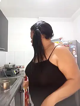 Shanttal0272 online show from February 2026 01:05:02 PM