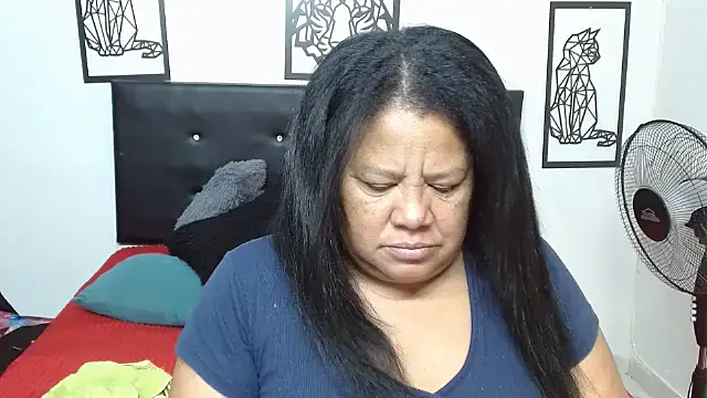 Snapshot of Shanttal0272 chatting on November 2025 02:33:01 PM Shanttal0272 online show from November 2025 02:33:01 PM