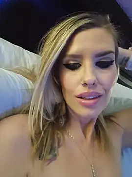 ellieconradxo online show from July 2026 03:11:01 AM